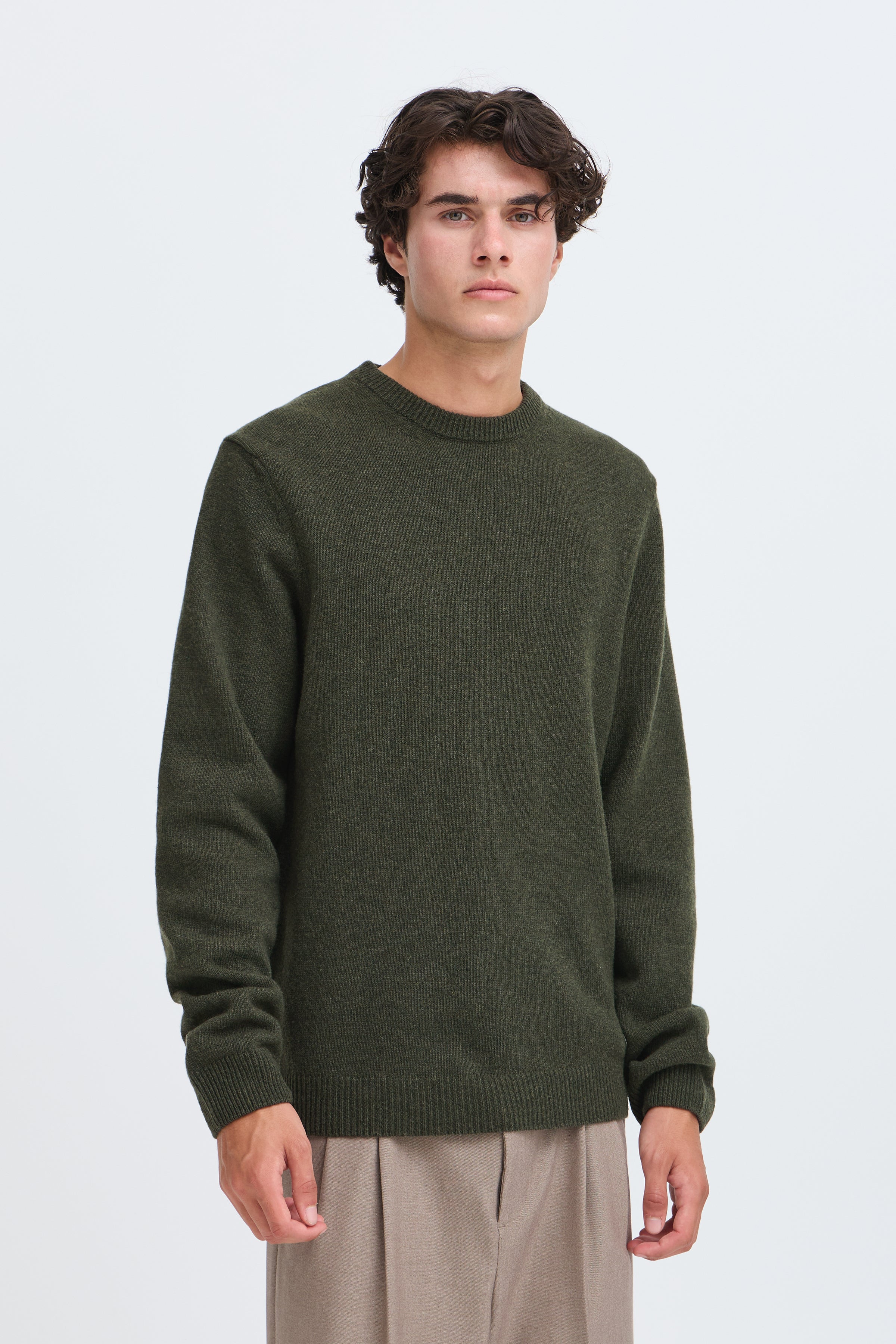 Casual Friday - CFKarl Lambswool Crew Neck Knit Elegance
