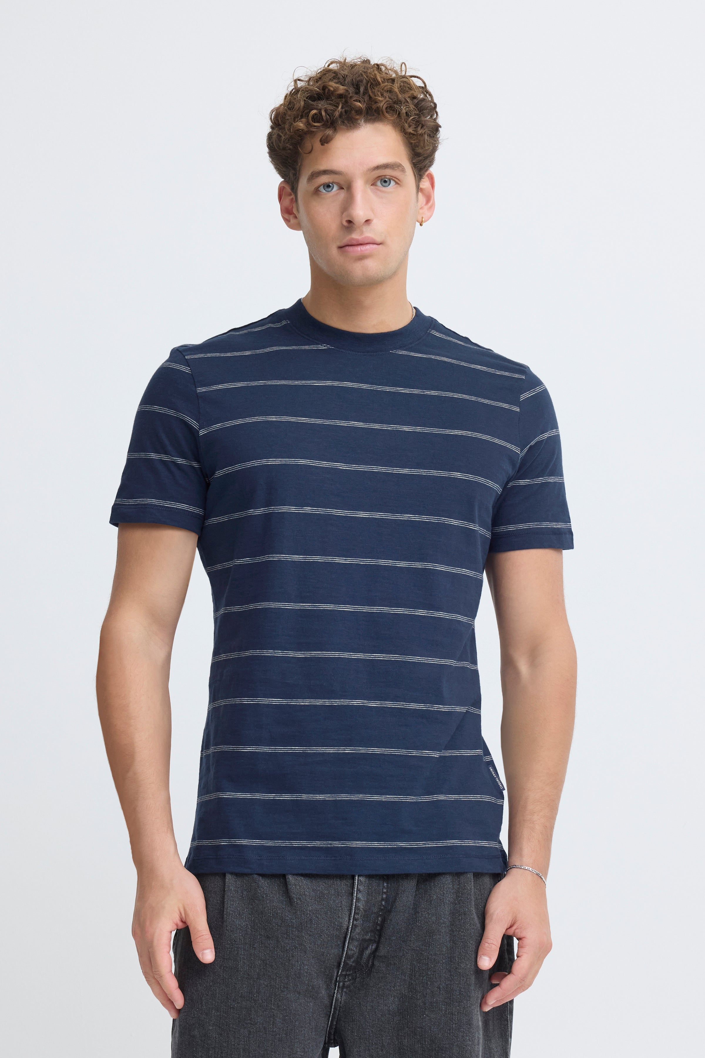 Casual Friday - CFlie Stripet T-shirt Navy
