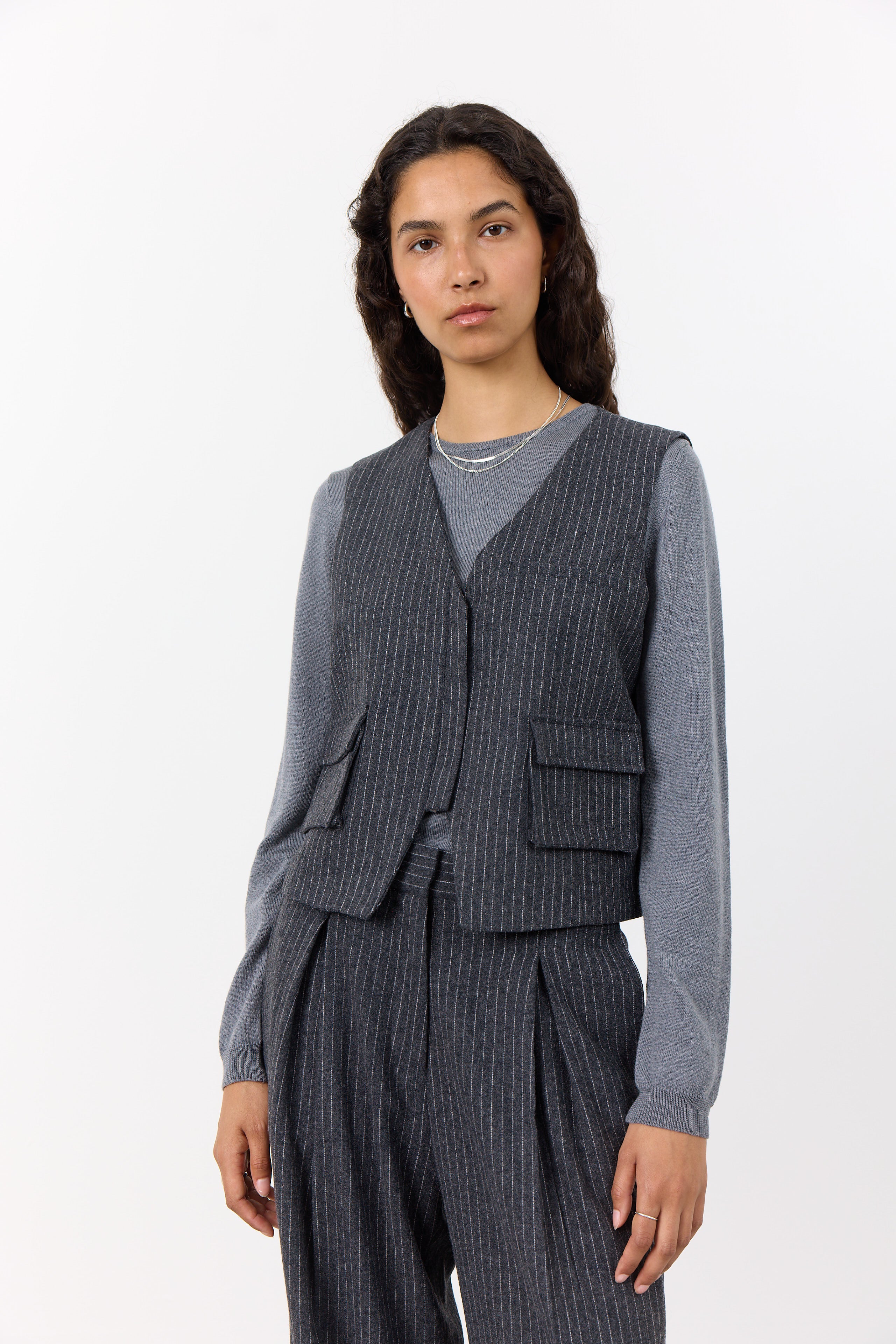 Leveté Room LR-Iris Vest