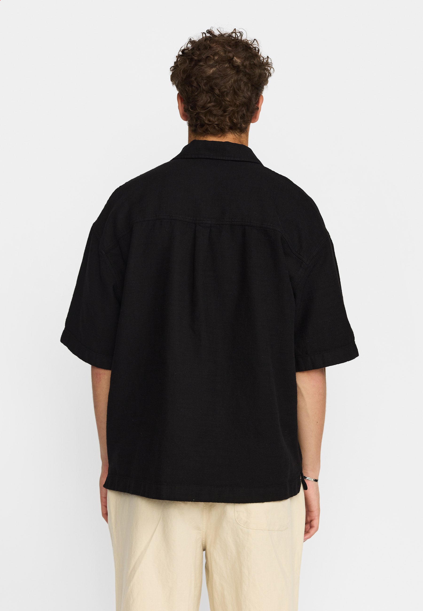 Revolution - Oversize Short-sleeved Shirt Sort