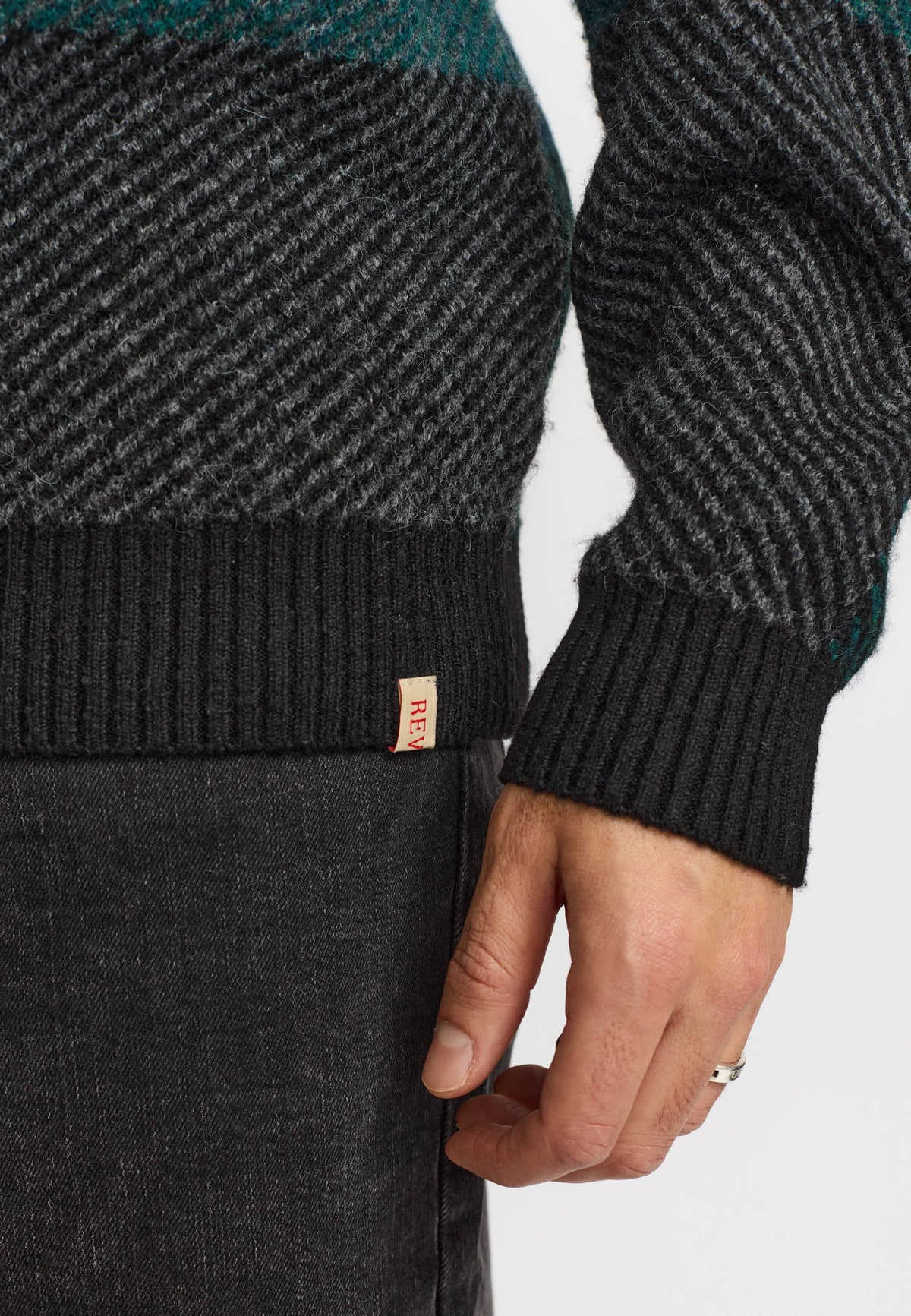 Revolution - Knit Sweater Black Check