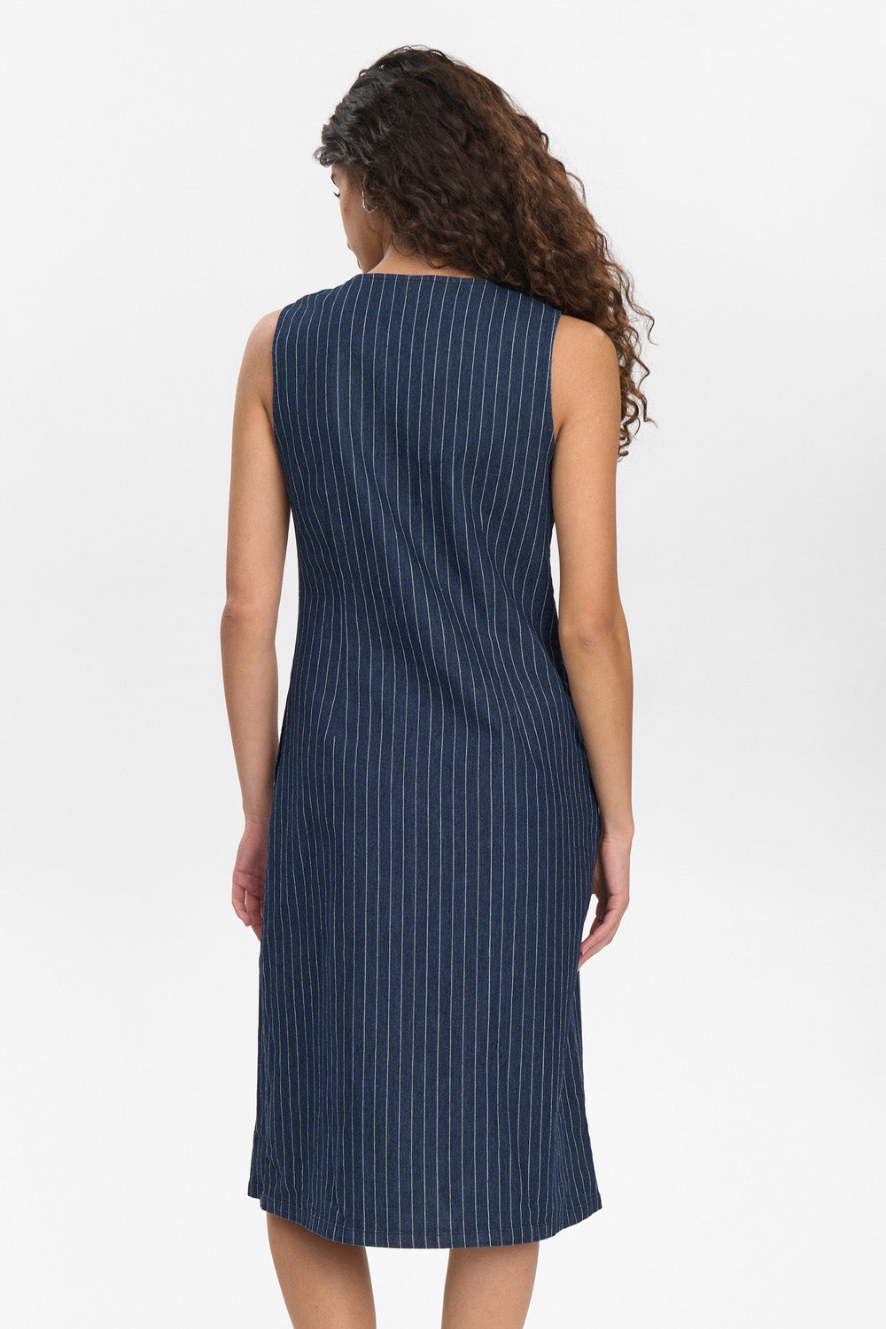 NUVibeke Dress fra Nümph – Ærmeløs Kjole