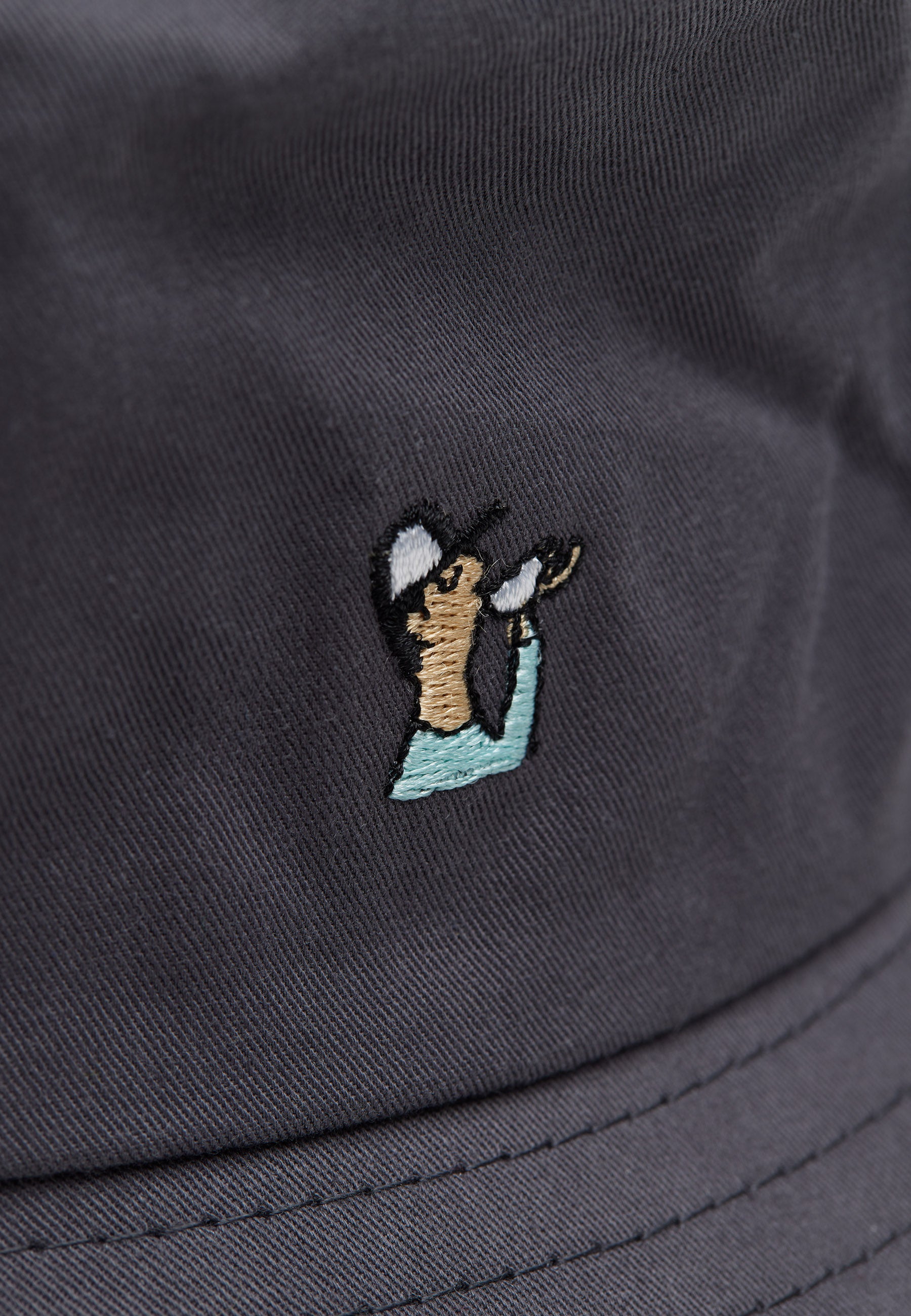 Revolution – ZIP Bucket Hat i Mørkeblå