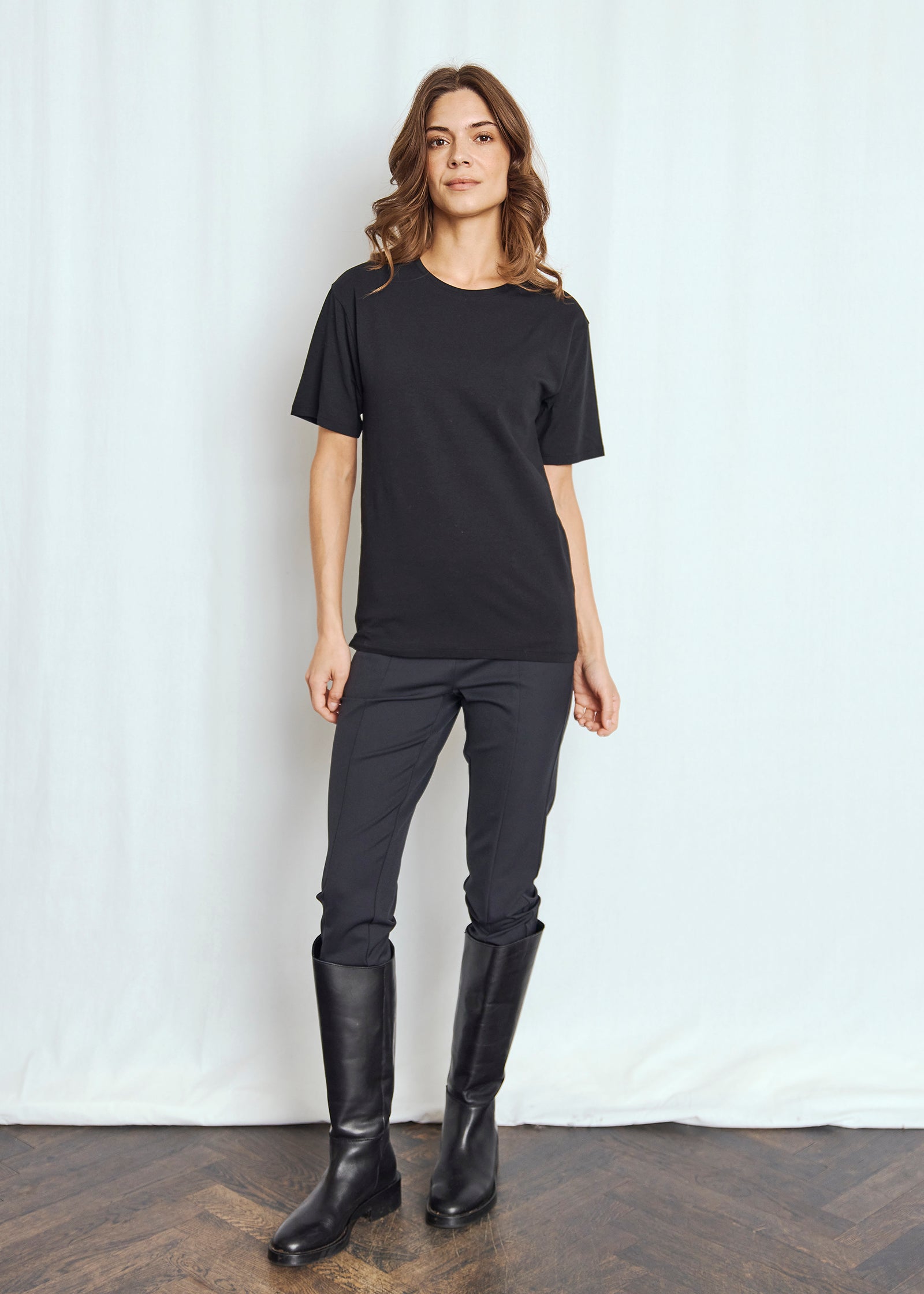 Bruun & Stengade - Abelone T-shirt i sort