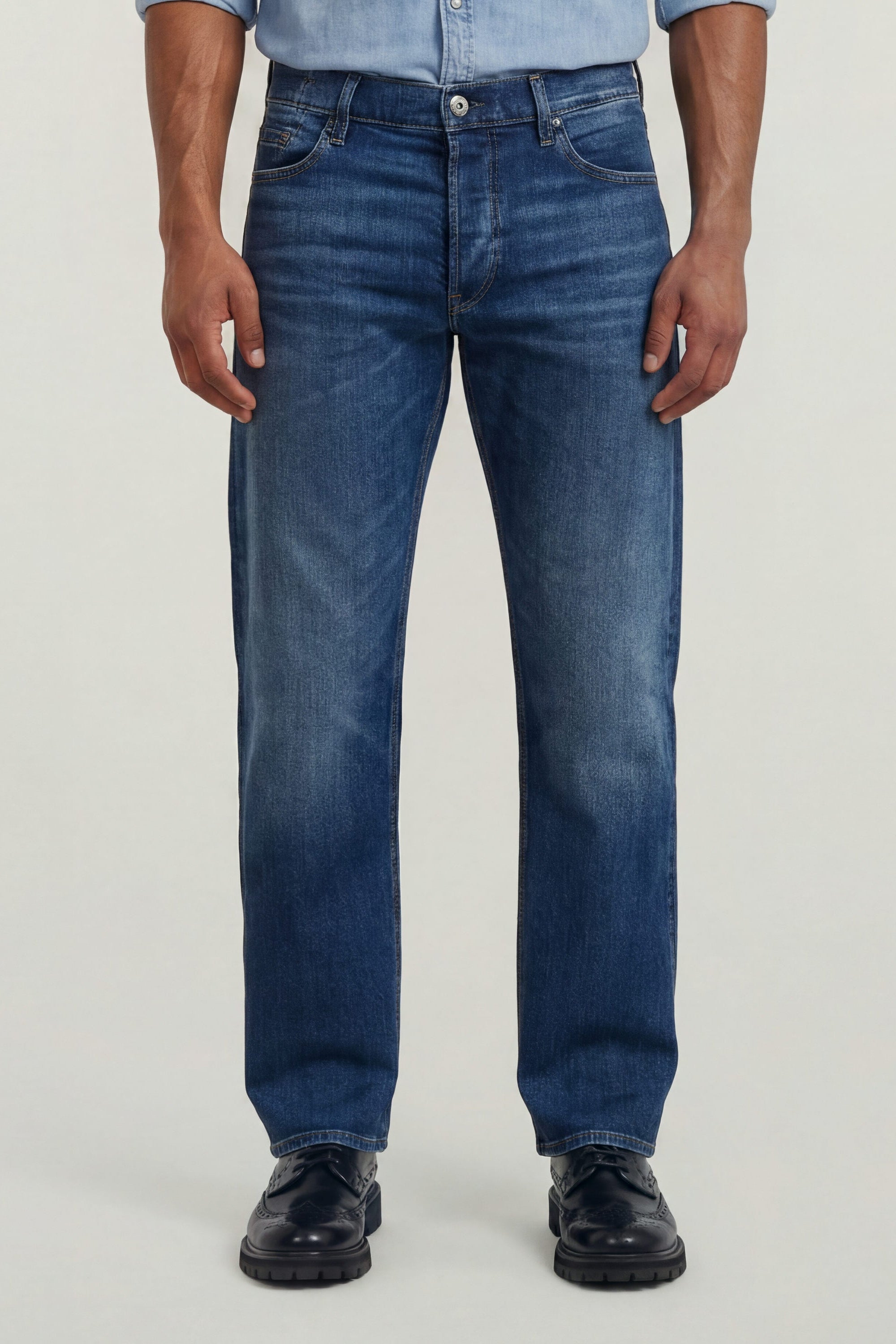 G-Star - Dakota Regular Straight Jeans Worn in Waterspouts