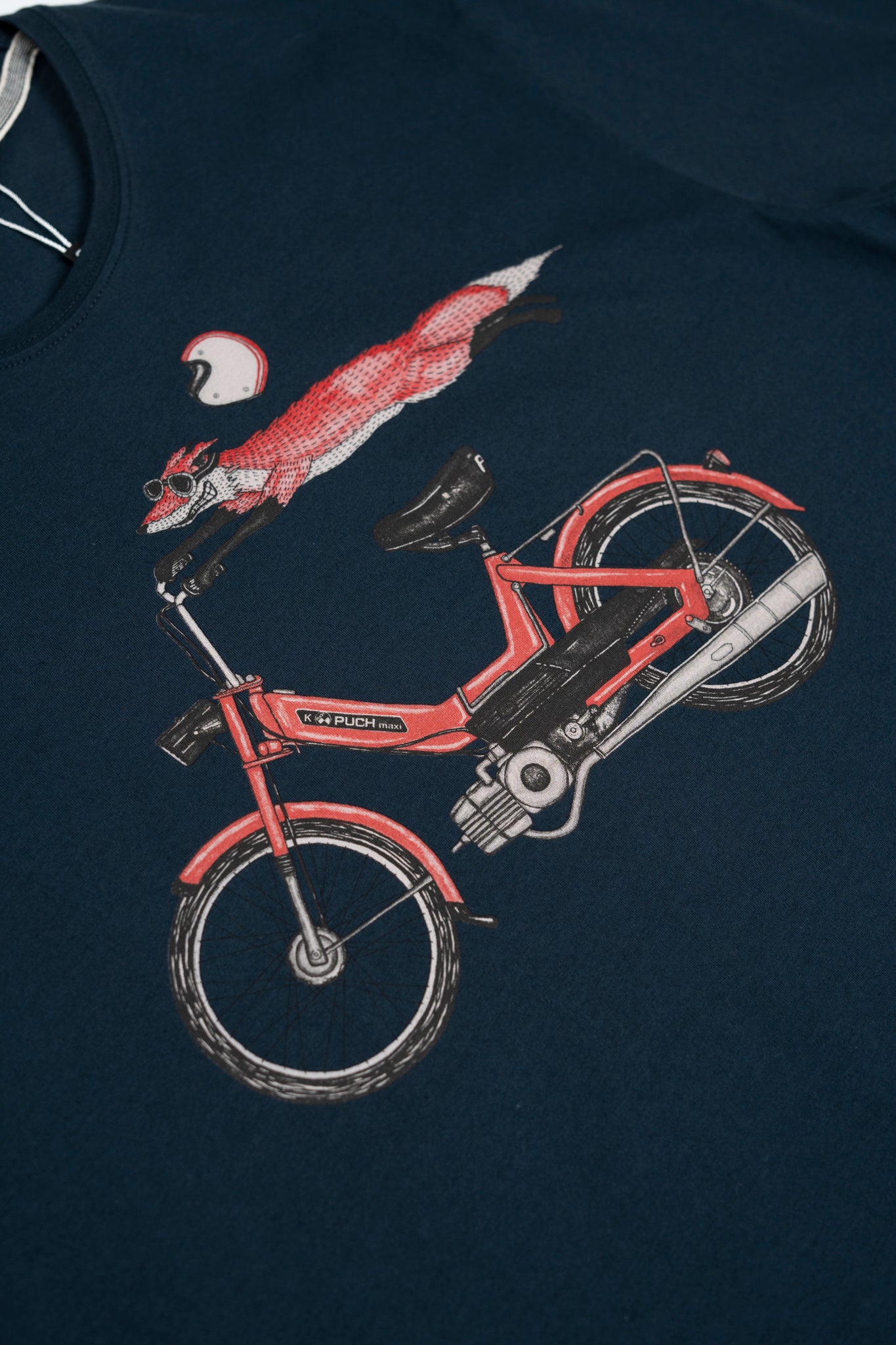 Lakor - Foxtail T-shirt