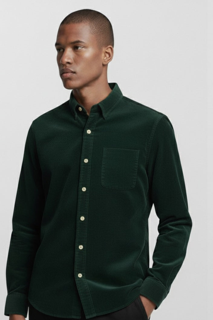 PLENUM STUDIO - Nils Core Corduroy Skjorte Deep Bottle Green