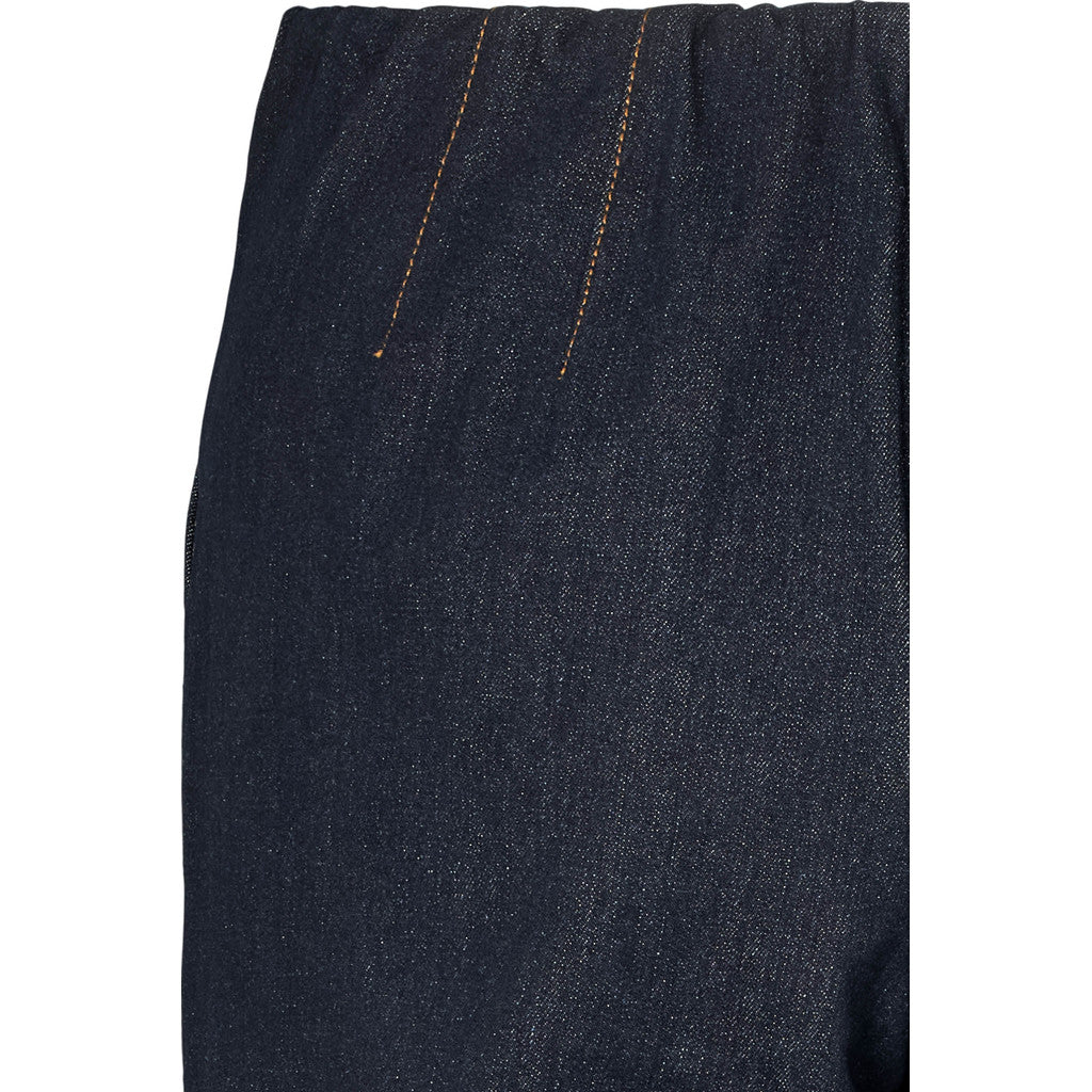 Rue De Femme - Samie Bukser