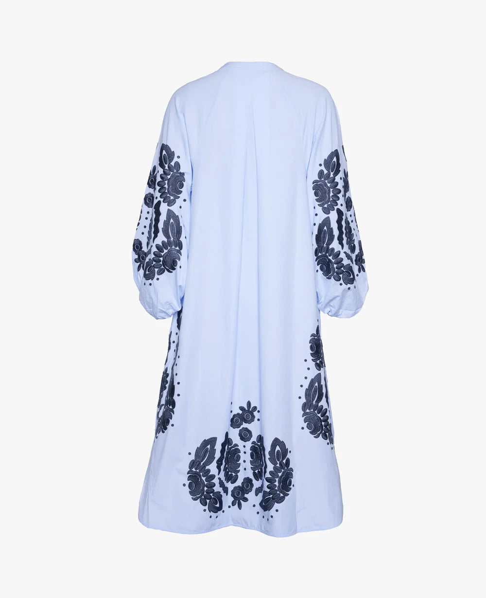 Martha Shirt Dress, Chambrey Blue, Kjole fra Sissel Edelbo